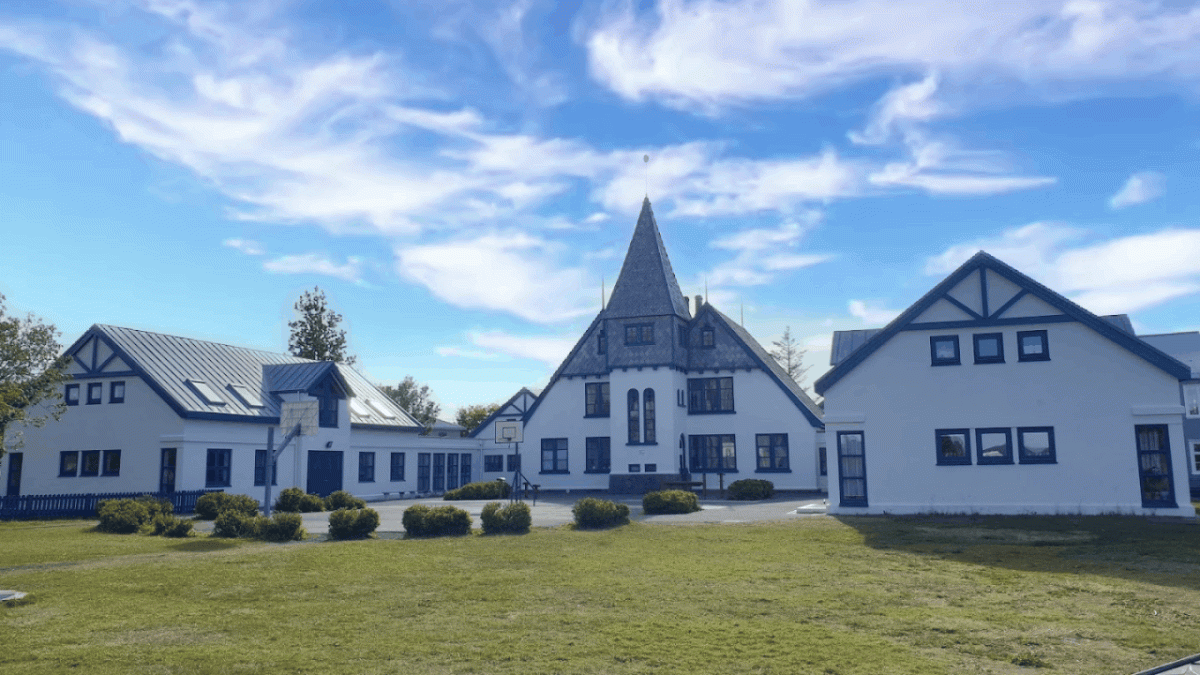Skólasetning